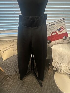 High-Rise Black Women's Leggings with Wide Waistband